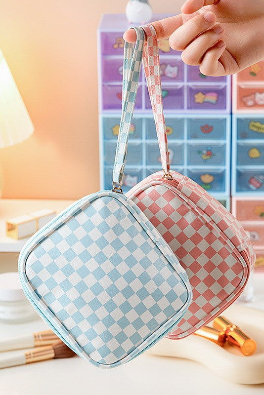 Travel Checker Makeup Pouch