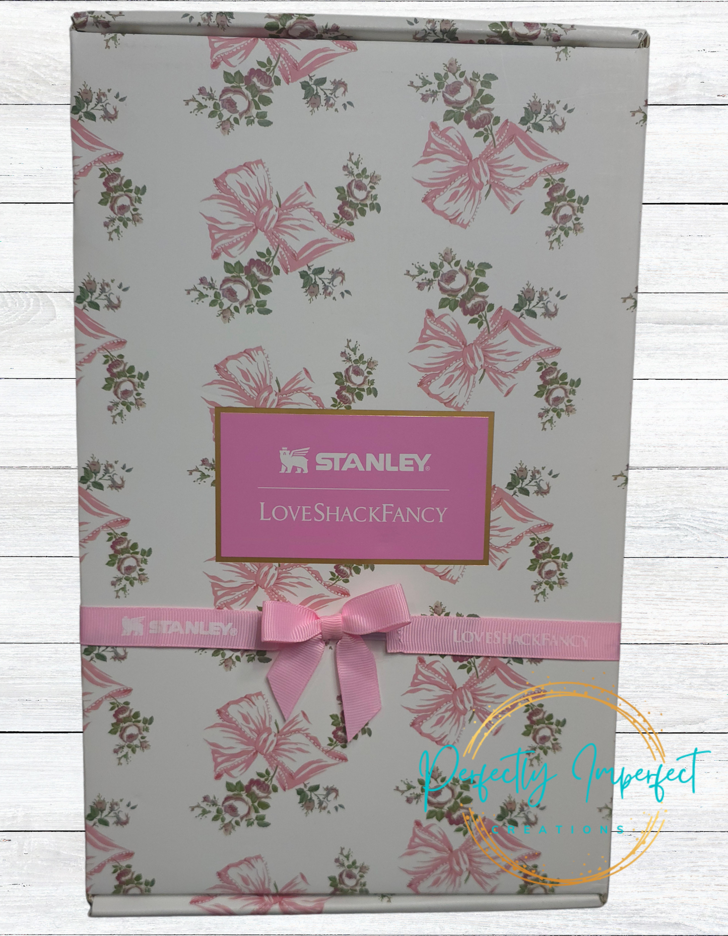 40oz Light Pink Floral Tumbler