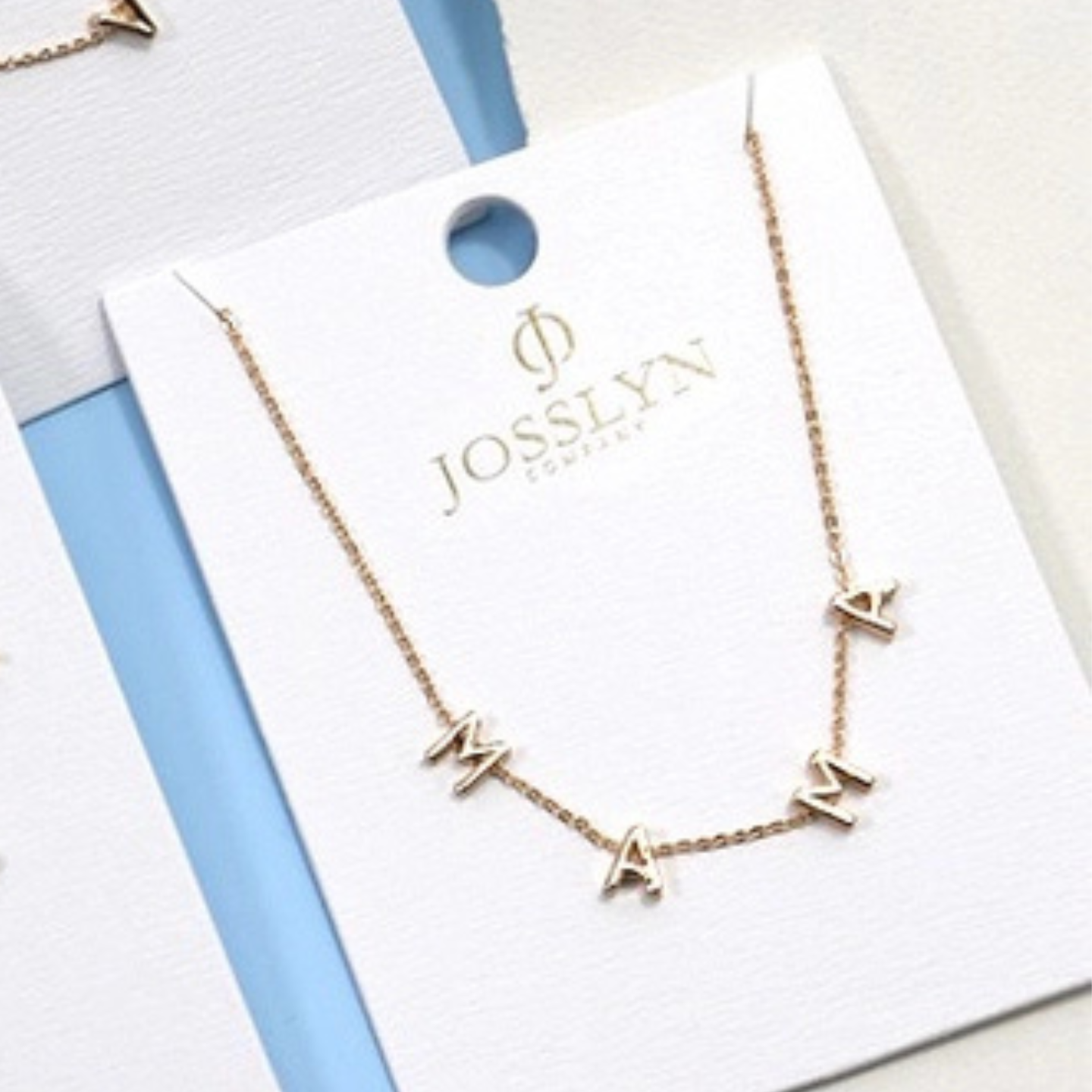 Mama Necklace